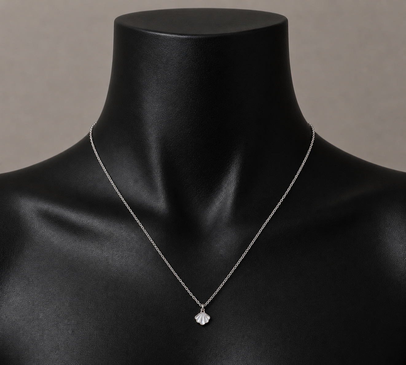 Shell - Necklace