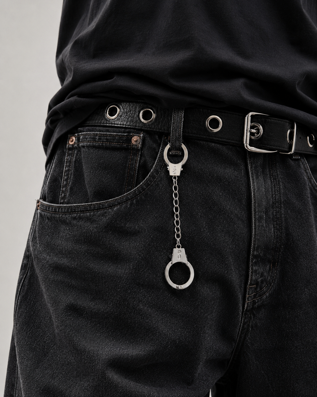 Lock Cuff Chain