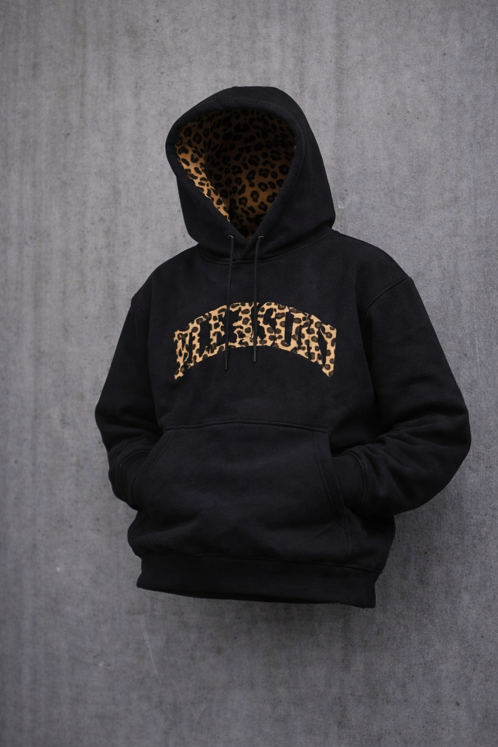 Urban Relic Leopard Sweat Setup - Black